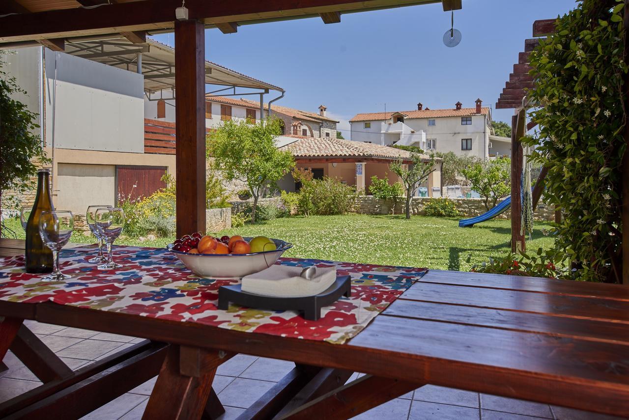 Apartments Ceh Ližnjan Extérieur photo