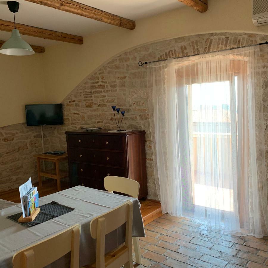 Apartments Ceh Ližnjan Extérieur photo